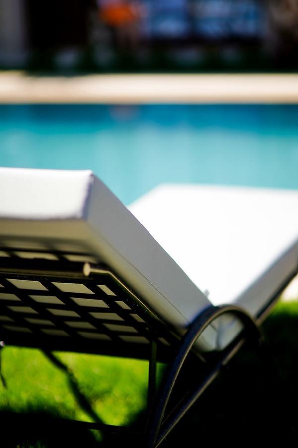 Avalon Boutique Hotel & Suites アラカティ エクステリア 写真