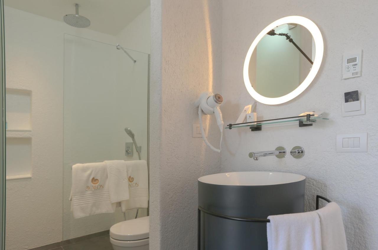 Avalon Boutique Hotel & Suites アラカティ エクステリア 写真