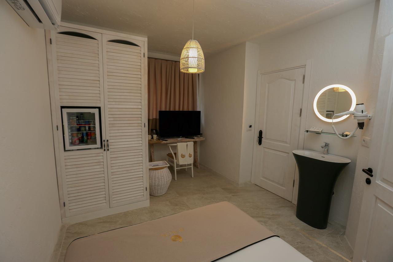 Avalon Boutique Hotel & Suites アラカティ エクステリア 写真