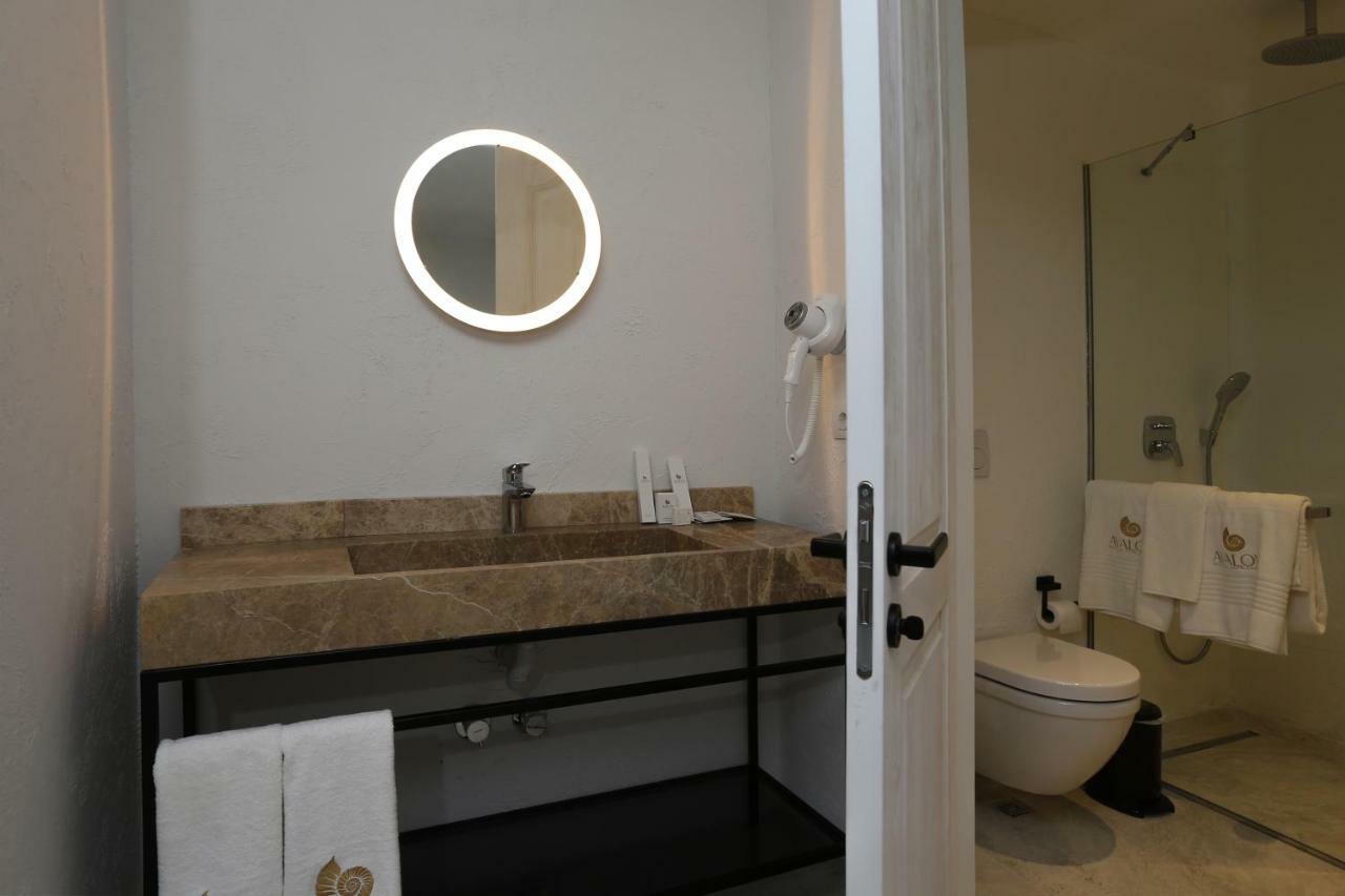 Avalon Boutique Hotel & Suites アラカティ エクステリア 写真